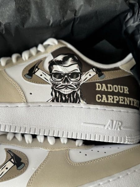 Business Branded Nike